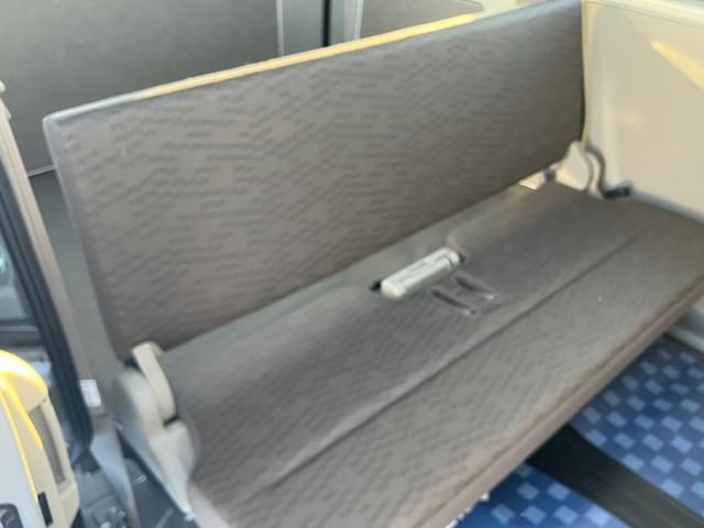 車両画像14