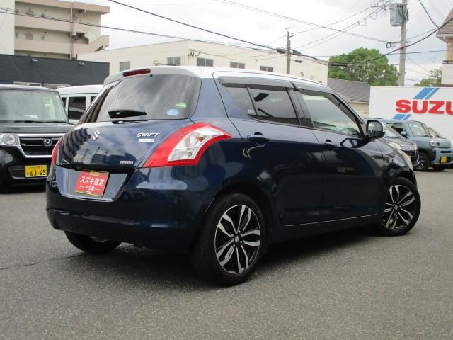 車両画像10