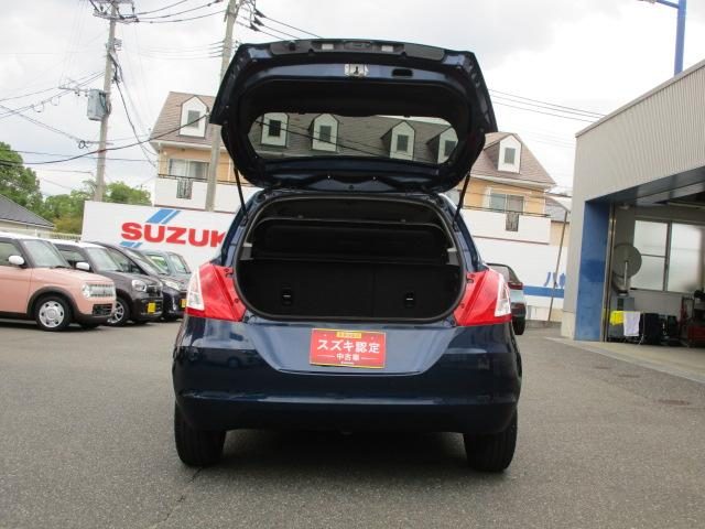車両画像11