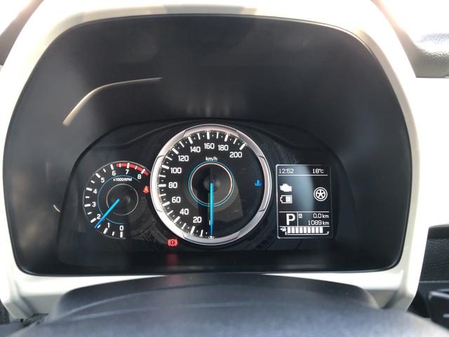 車両画像11