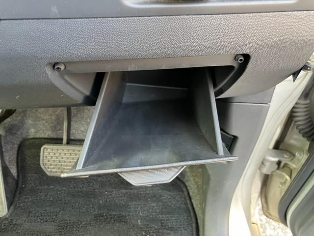 車両画像16