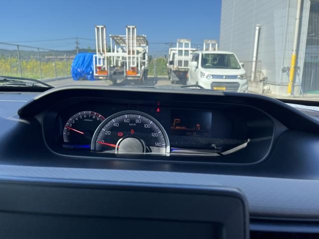 車両画像11