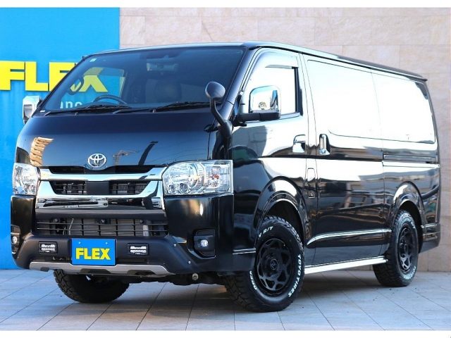 ハイエースバン　４ＷＤ　５Ｄ２．８ＤＴスーパーＧＬダークプライム