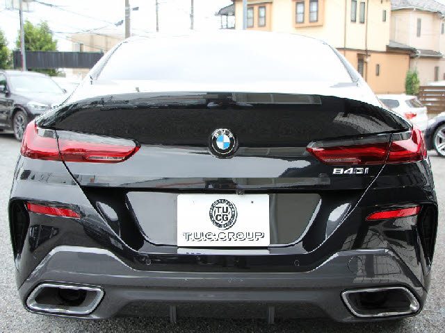 車両画像30