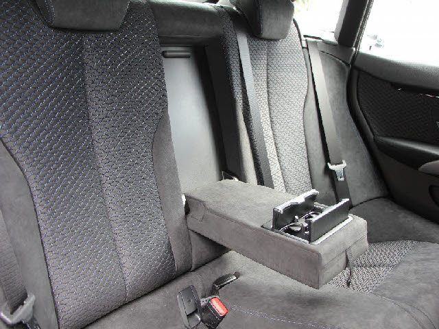 車両画像22