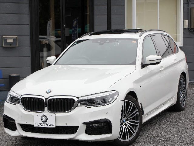 ５シリーズ　ツーリング　５３０ｉ　Ｍスポーツ
