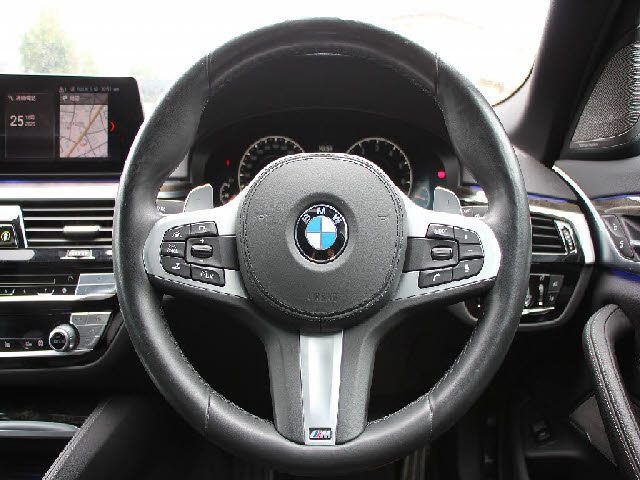 車両画像12