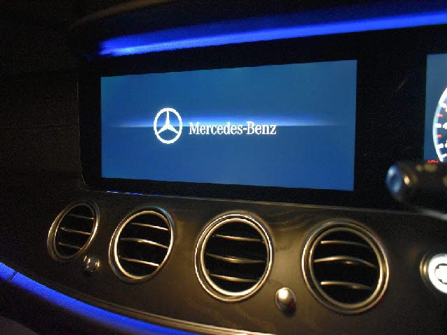 車両画像10