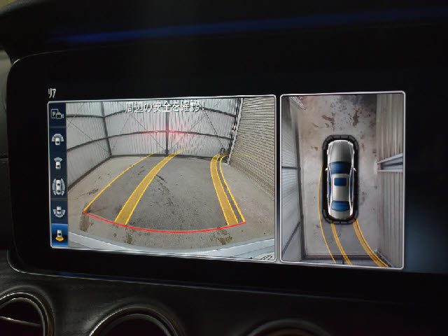 車両画像11