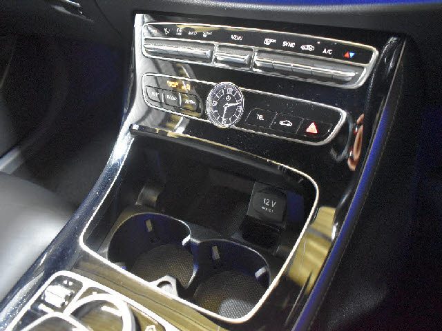 車両画像12