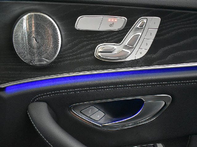 車両画像13