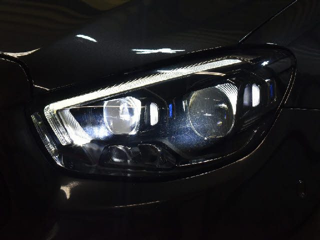 車両画像28
