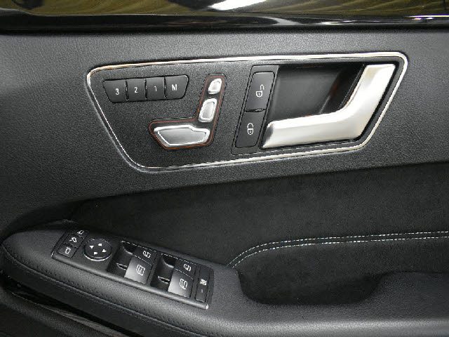 車両画像13