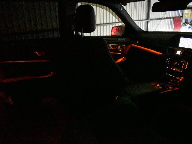 車両画像22
