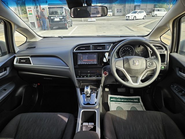 車両画像4