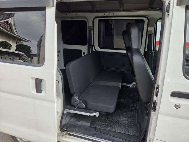 車両画像13