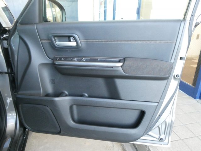 車両画像14