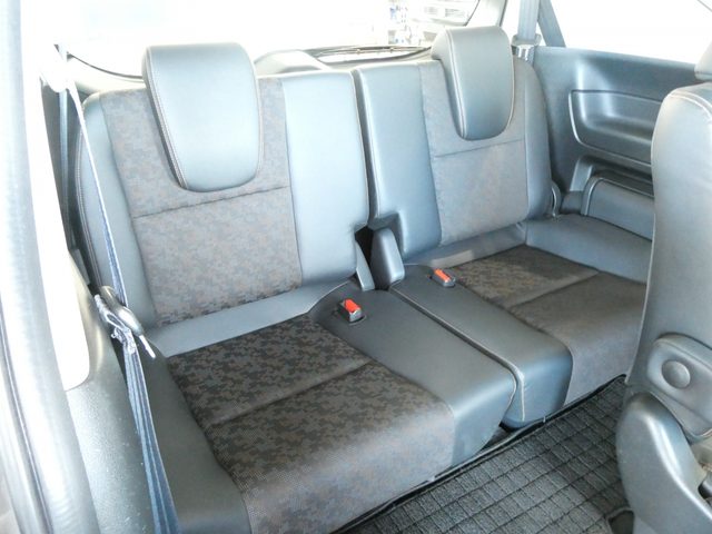 車両画像16
