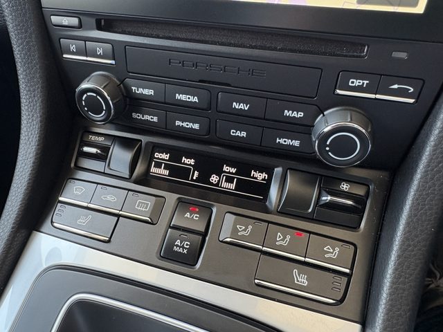 車両画像11