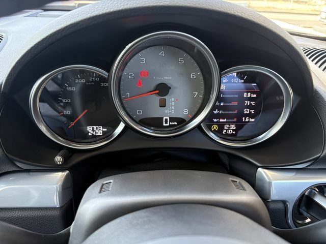 車両画像24