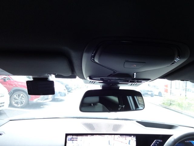 車両画像27