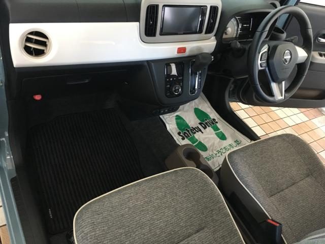 車両画像11