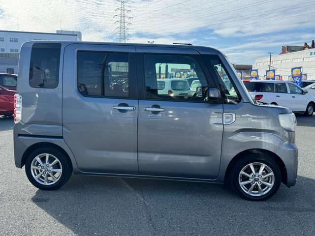 車両画像4