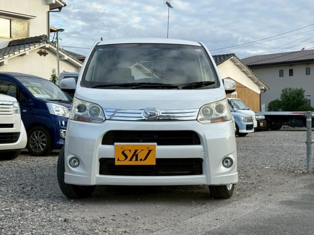 車両画像16