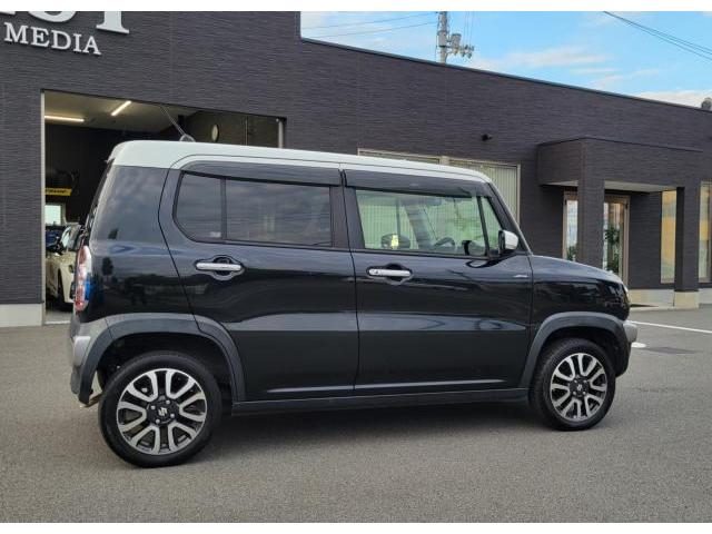 車両画像18