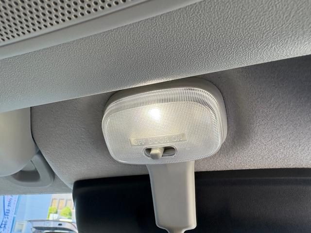 車両画像16