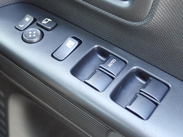 車両画像16