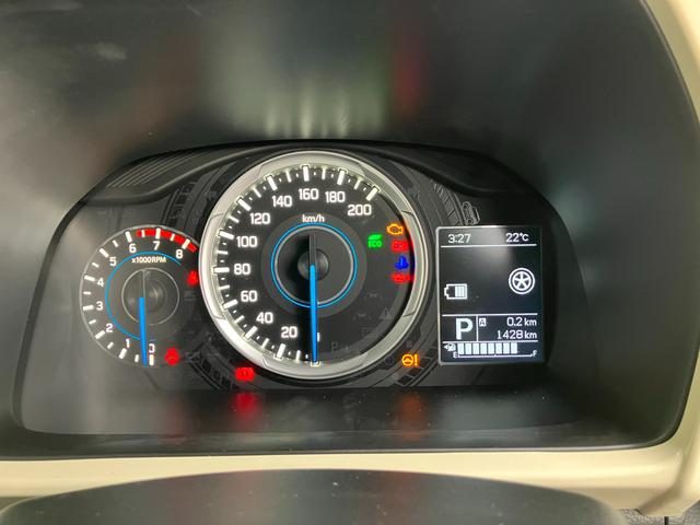 車両画像14