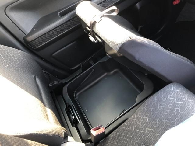 車両画像16