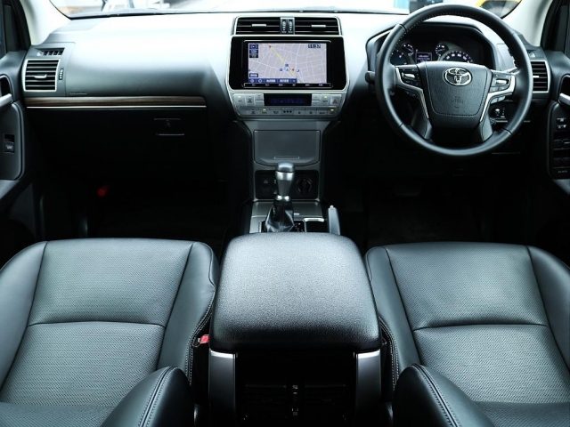 車両画像4