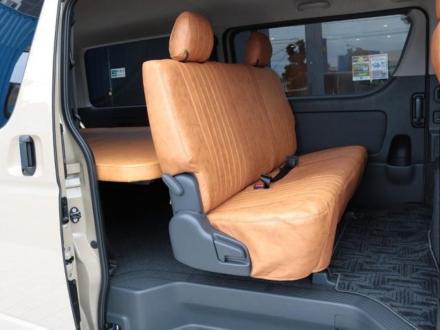 車両画像12