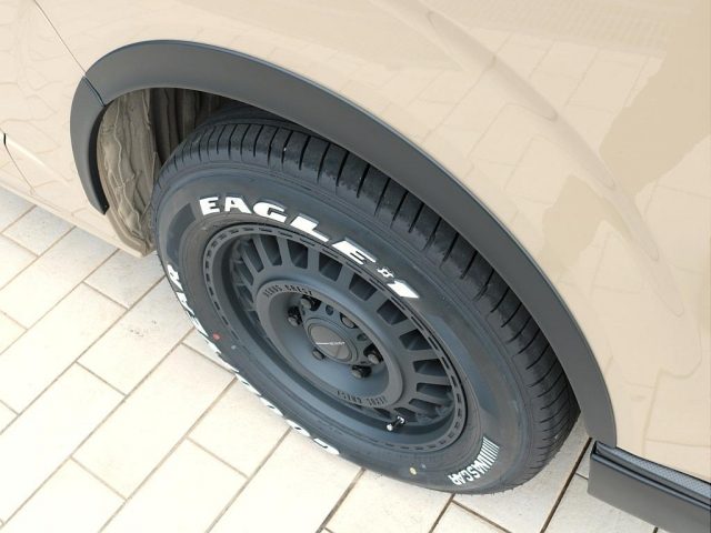 車両画像17
