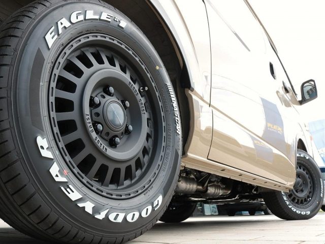 車両画像18