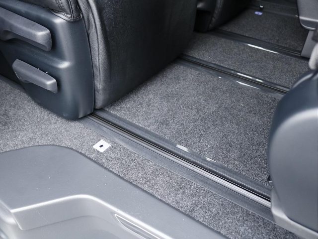 車両画像8