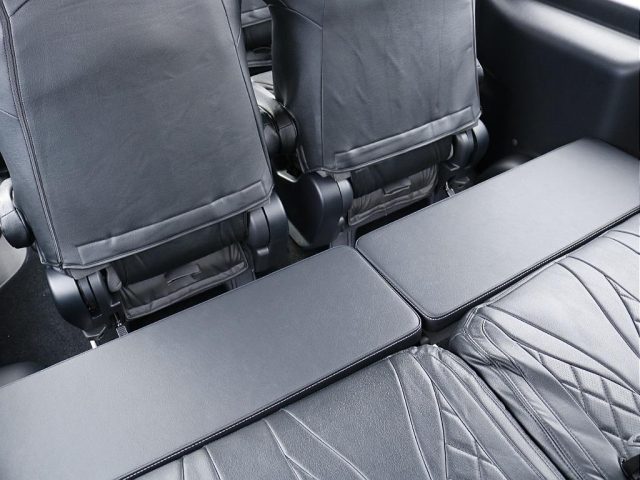 車両画像10