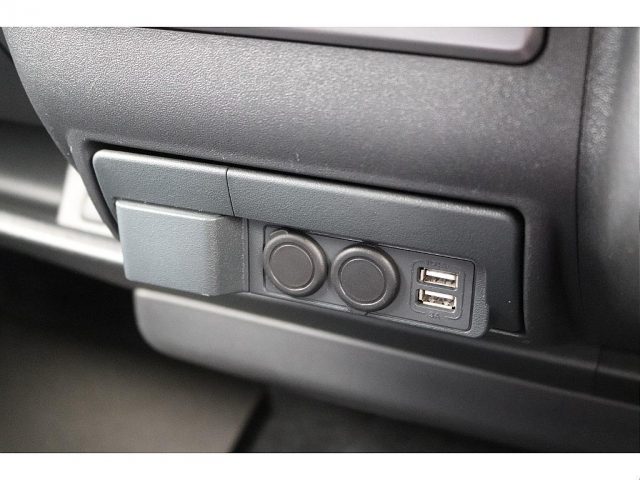 車両画像11