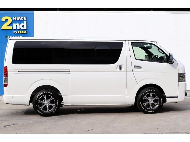 車両画像16