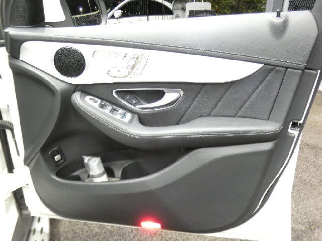 車両画像24