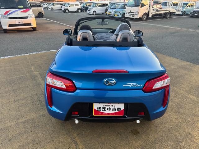 車両画像16