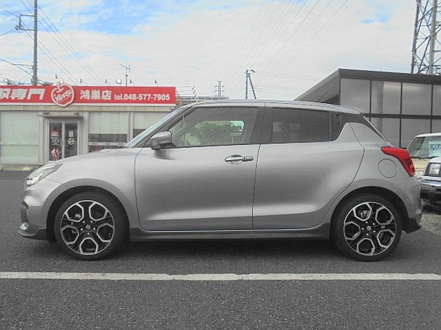 車両画像12
