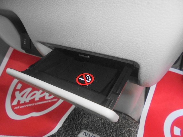 車両画像18