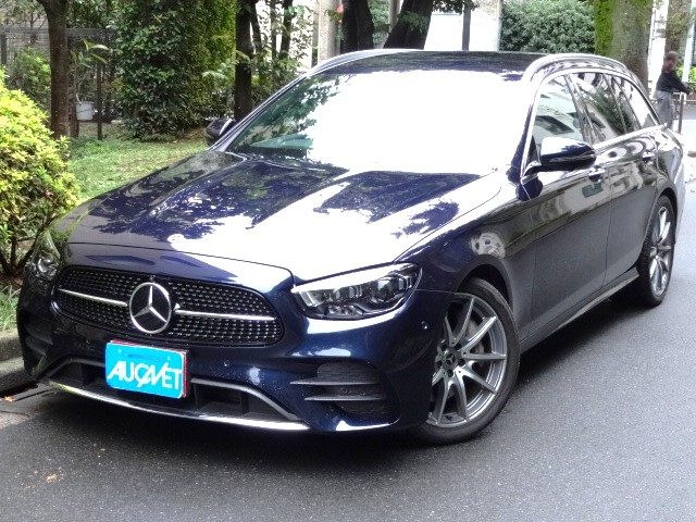 Ｅクラス　ステーションワゴン　Ｅ３００　スポーツ