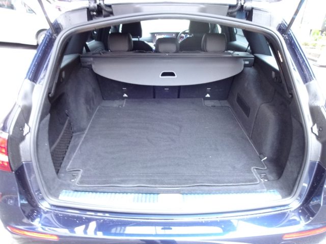 車両画像11