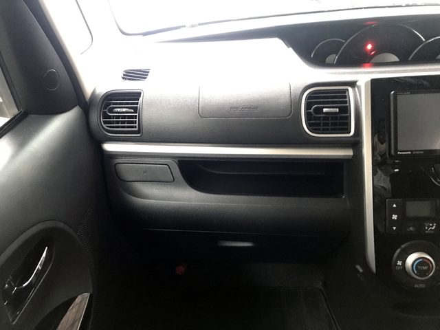 車両画像13