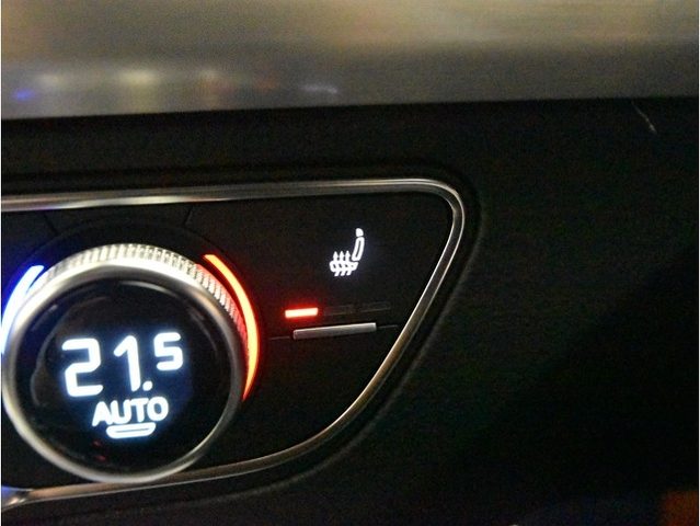 車両画像26