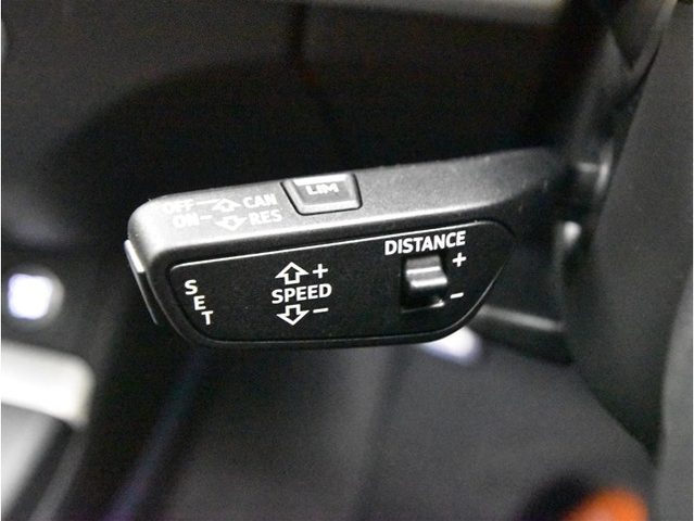 車両画像27
